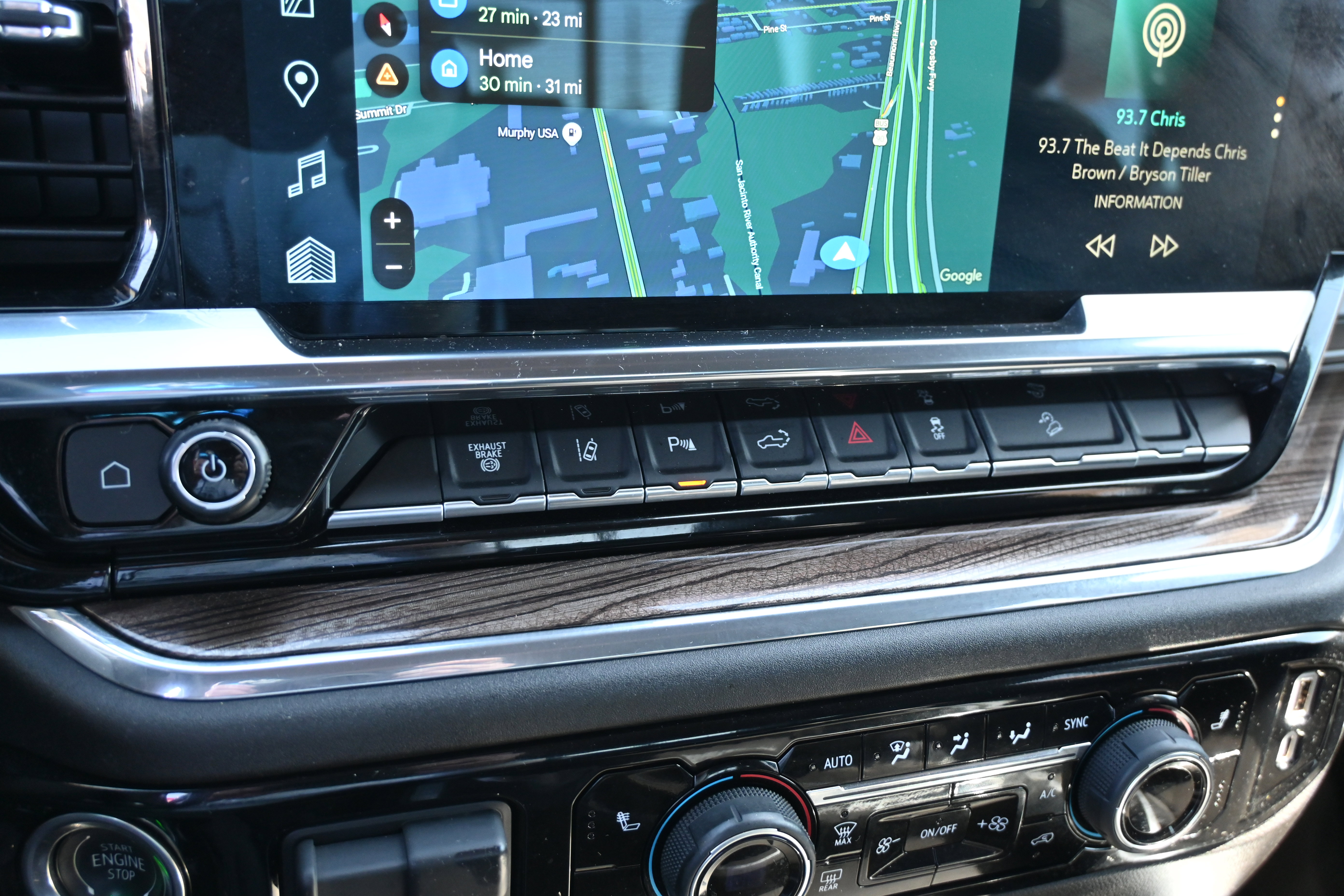 Used 2025 Chevrolet Silverado 2500 LT w/ Texas Edition image 26