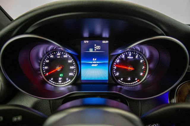 Used 2020 Mercedes-Benz GLC 300 4MATIC w/ Parking Assistance Package image 8