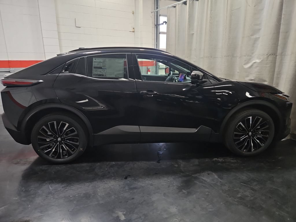 New 2026 Toyota C-HR AWD/4WD image 11