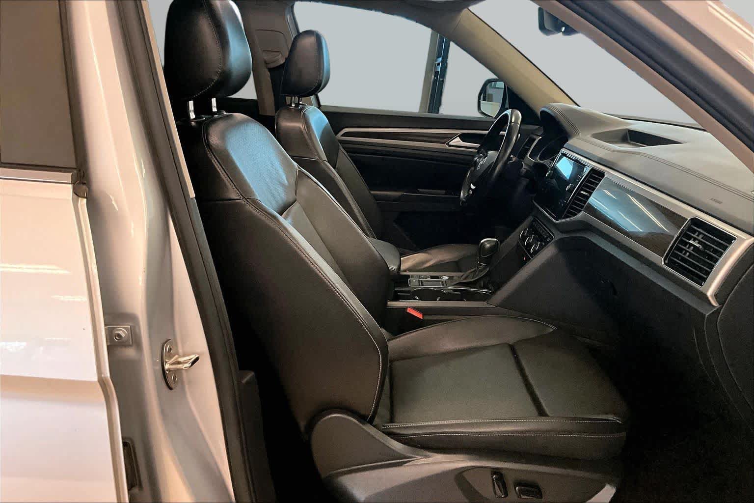 Used 2018 Volkswagen Atlas SEL FWD image 8
