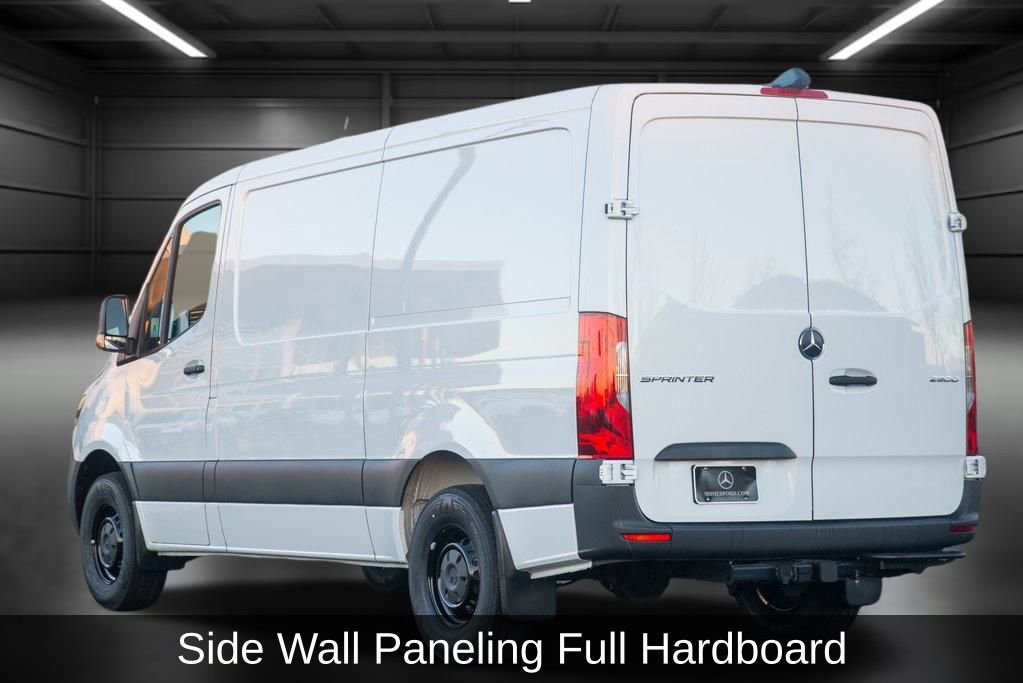 Used 2025 Mercedes-Benz Sprinter 2500 image 12