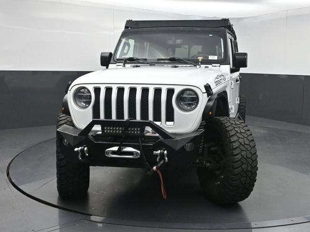 Used 2018 Jeep Wrangler Unlimited Sahara AWD/4WD image 6