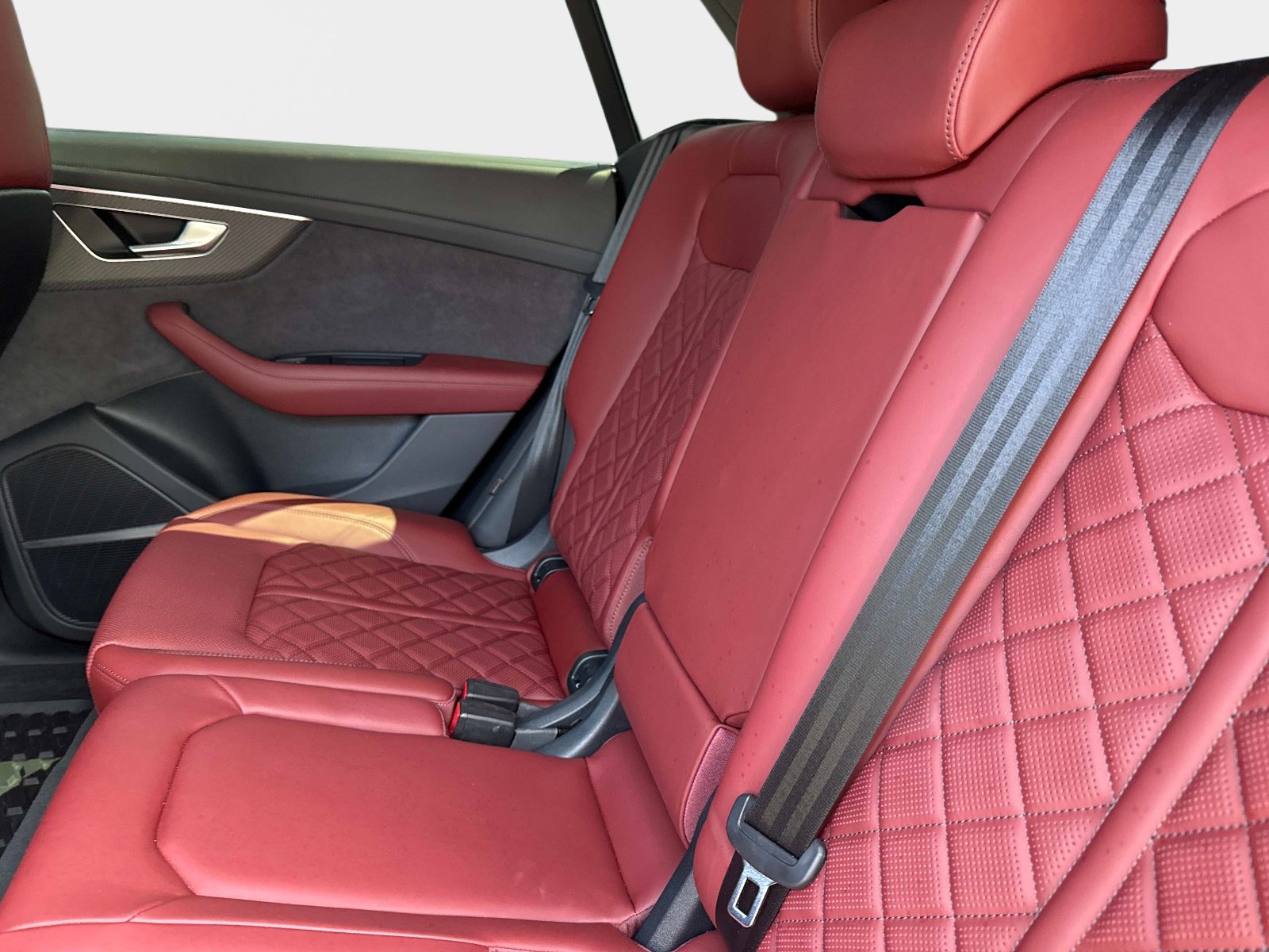 Used 2024 Audi SQ8 Prestige image 13