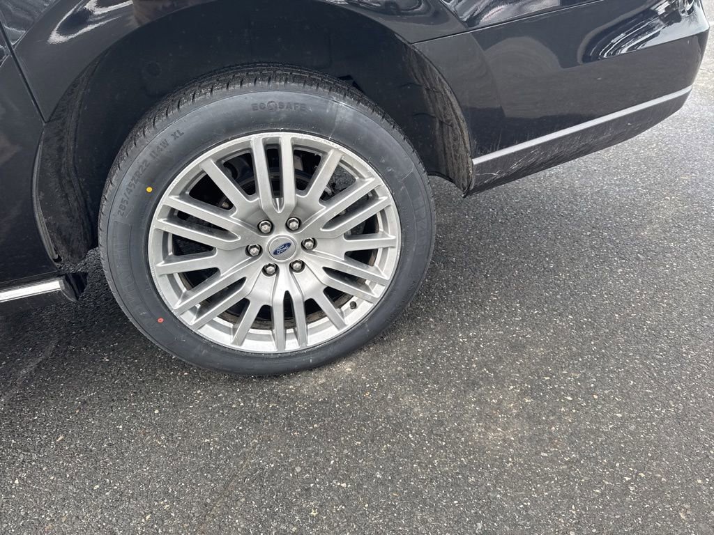 Used 2024 Ford Expedition Max Limited image 9