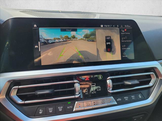 Used 2022 BMW M4 Competition w/ M Carbon Exterior Package RWD image 17