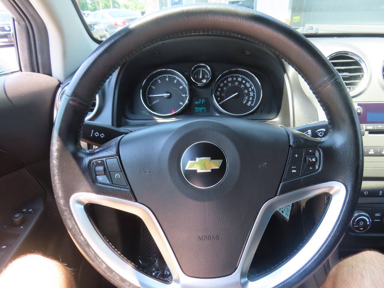 Used 2014 Chevrolet Captiva Sport LT FWD image 43