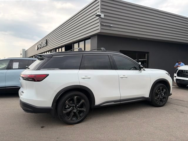 Used 2026 INFINITI QX60 Autograph w/ Dark Cargo Package AWD/4WD image 3
