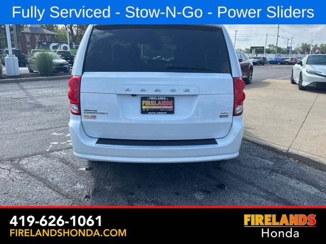 Used 2017 Dodge Grand Caravan GT FWD image 4