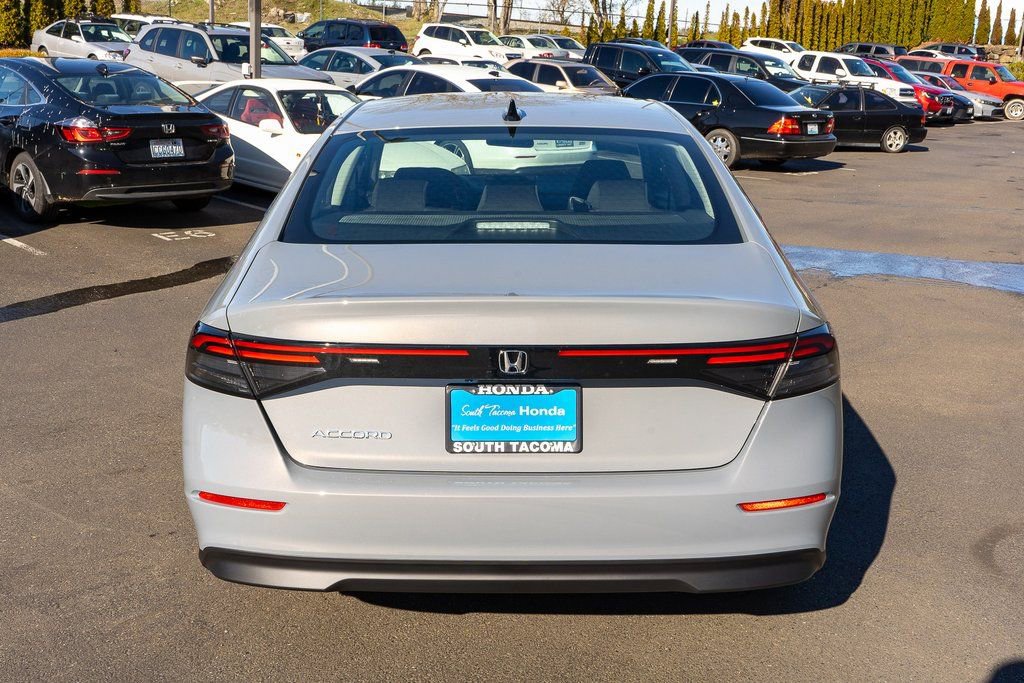 New 2026 Honda Accord SE image 7