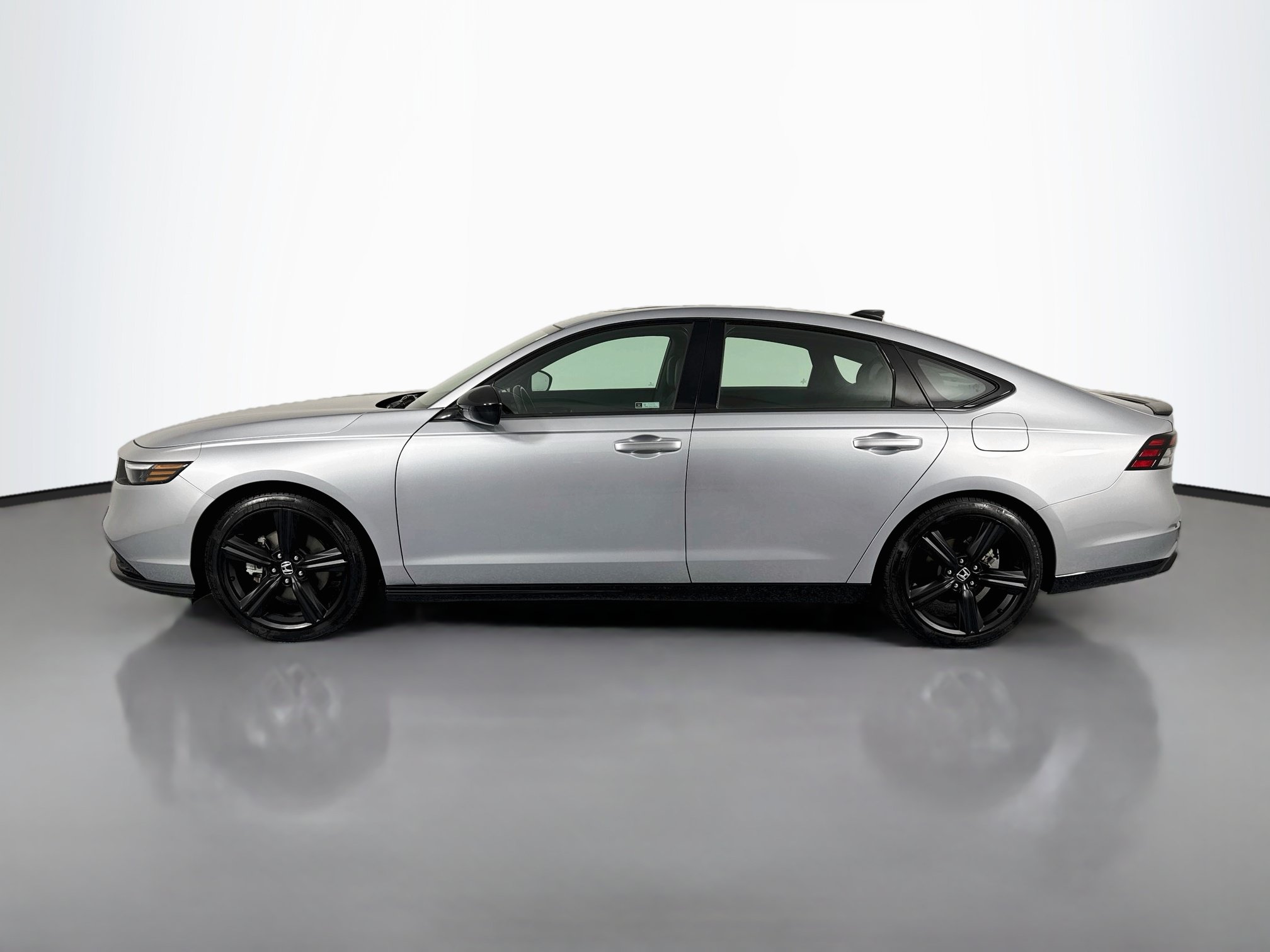 Certified 2023 Honda Accord Sport image 8