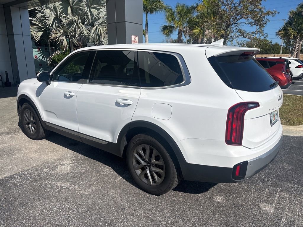 Used 2024 Kia Telluride LX image 6