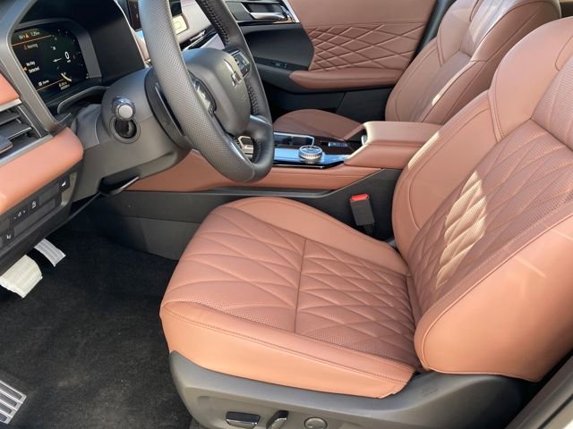 New 2026 Mitsubishi Outlander SEL image 10