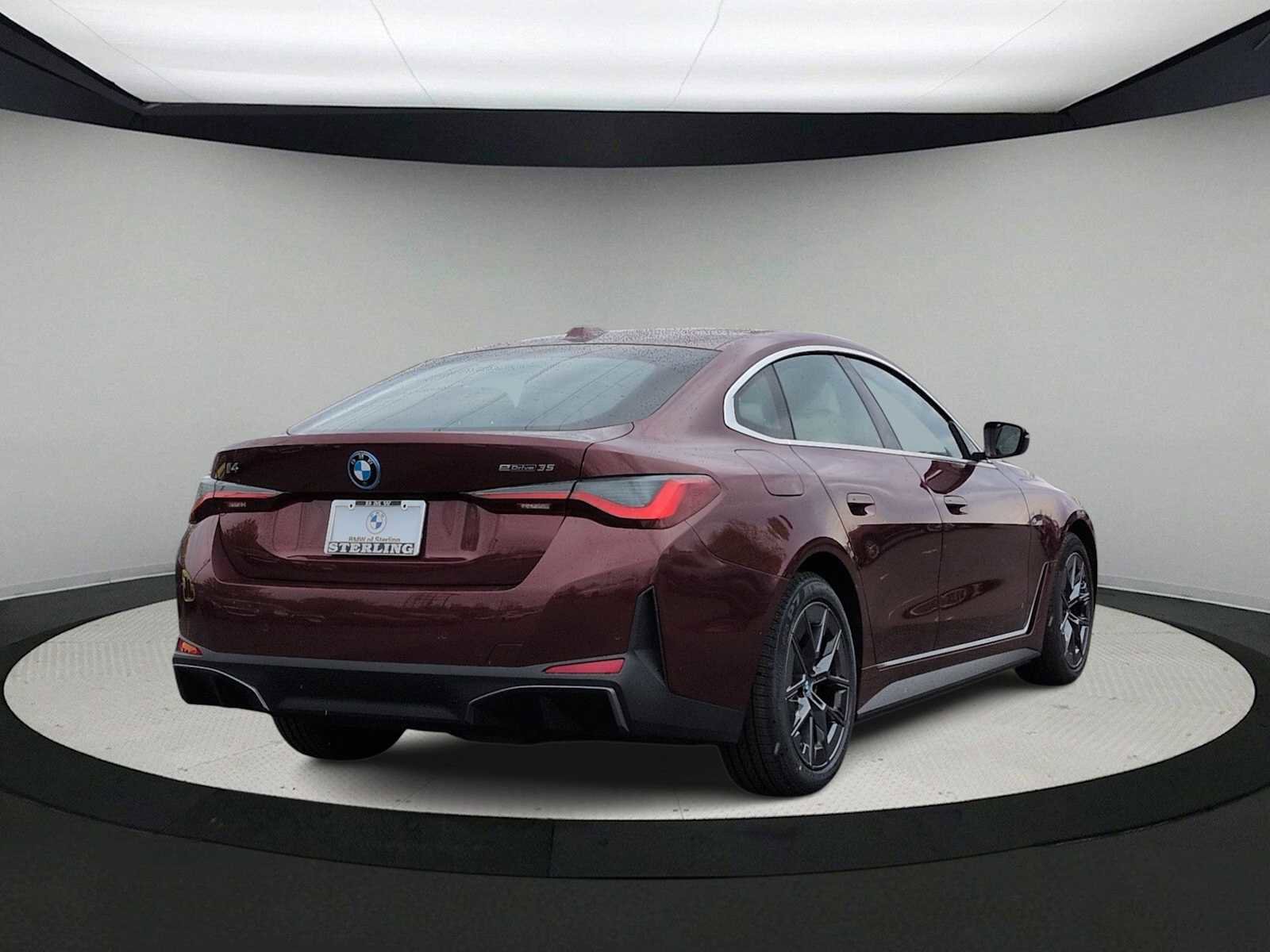 Certified 2023 BMW i4 eDrive35 image 8