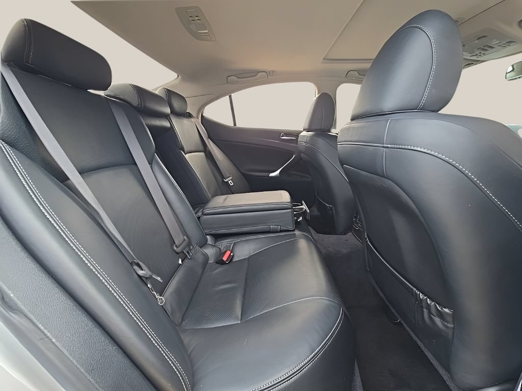 Used 2009 Lexus IS 250 RWD image 18