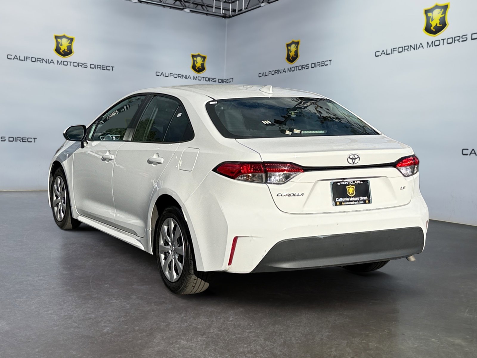 Used 2024 Toyota Corolla LE image 3