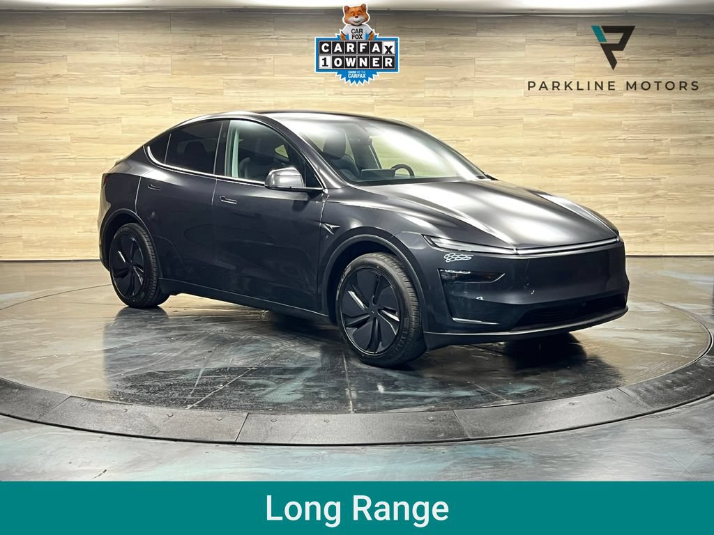 Used 2026 Tesla Model Y Long Range AWD/4WD image 1