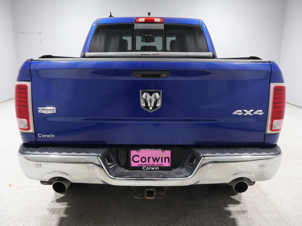 Used 2015 RAM 1500 Laramie w/ Convenience Group AWD/4WD image 3