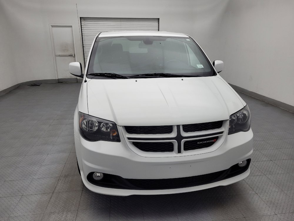 Used 2020 Dodge Grand Caravan GT FWD image 14