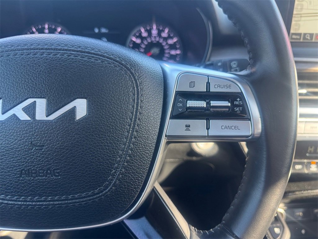 Used 2022 Kia Telluride EX w/ EX Premium Package image 21