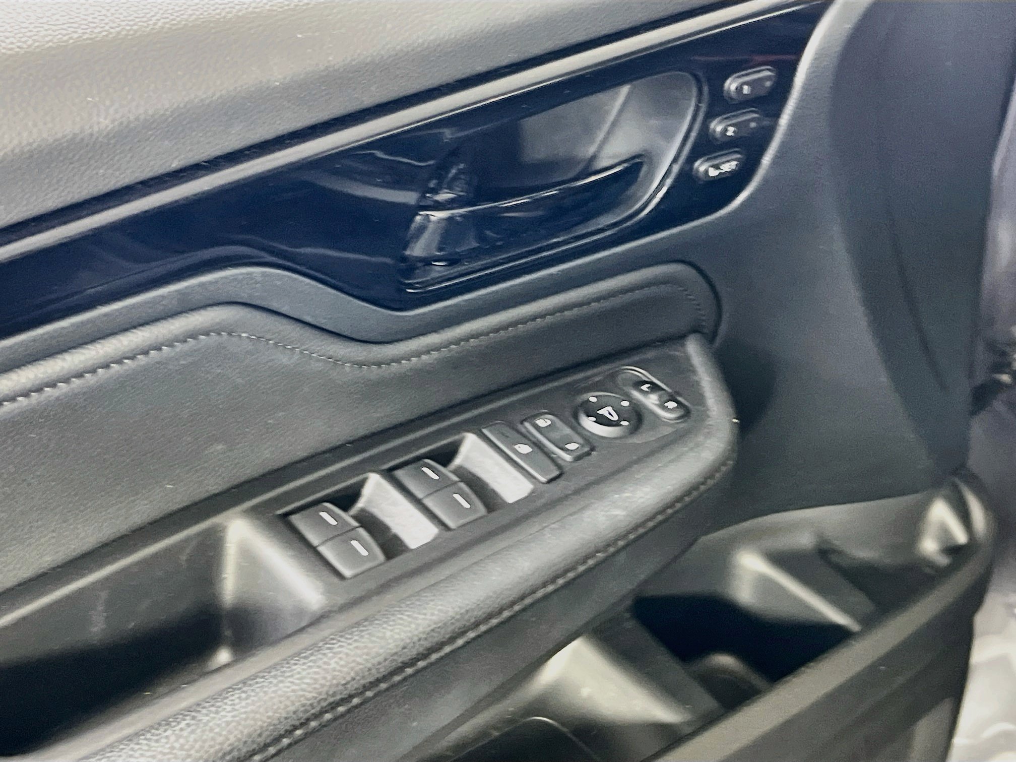Used 2023 Honda Odyssey Touring image 18