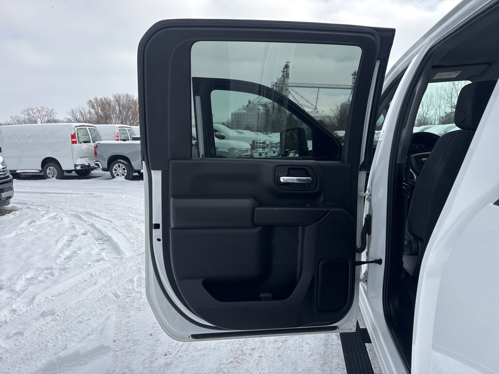 Used 2022 Chevrolet Silverado 3500 LT image 21