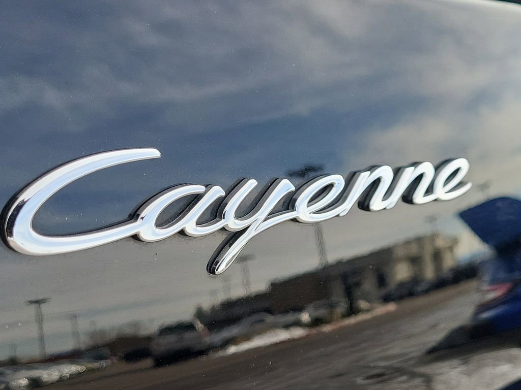Used 2020 Porsche Cayenne image 15