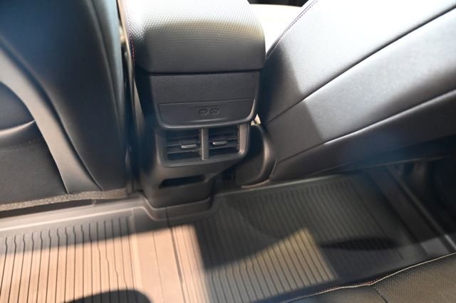 New 2026 Chevrolet Equinox RS FWD image 26