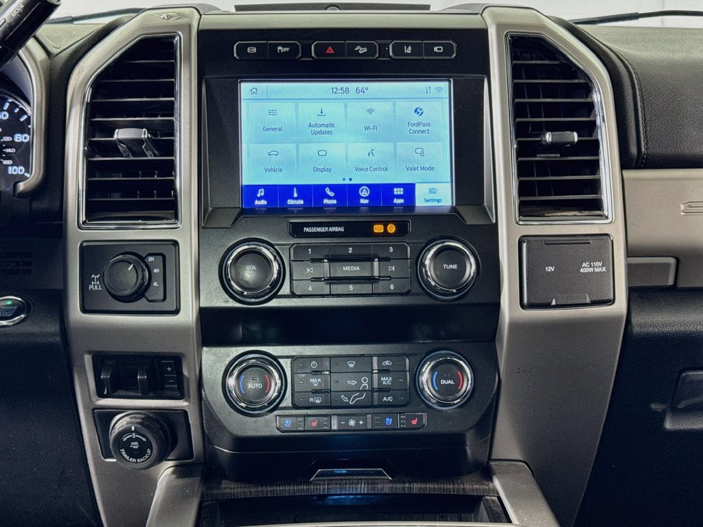 Used 2020 Ford F350 Lariat w/ Lariat Ultimate Package AWD/4WD image 13