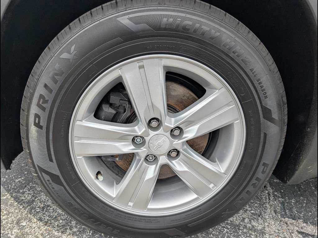 Used 2020 Chevrolet Trax LS w/ Tint and Cruise Package FWD image 25