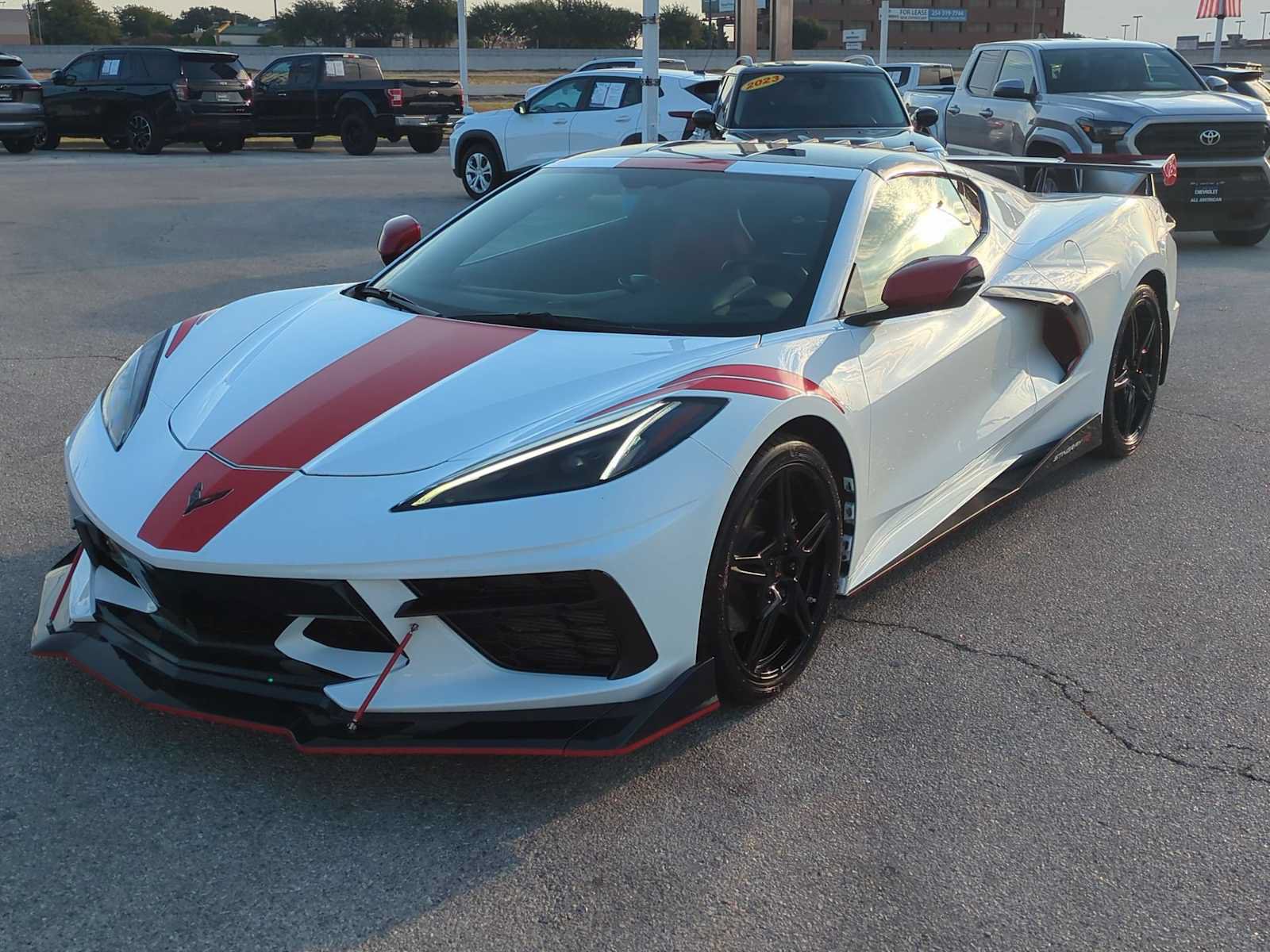 Used 2022 Chevrolet Corvette Stingray Coupe w/ 1LT RWD image 4