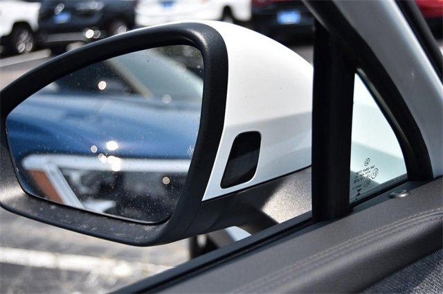 New 2025 Volkswagen Tiguan S image 9