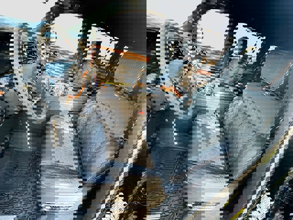 New 2024 Jeep Grand Wagoneer Series III w/ Rear Seat Video Group 1 image 25