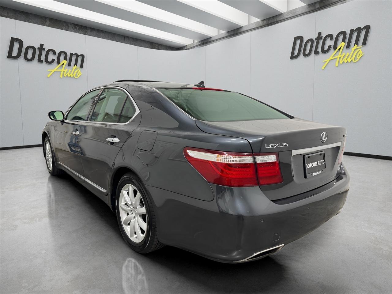 Used 2009 Lexus LS 460 AWD image 4