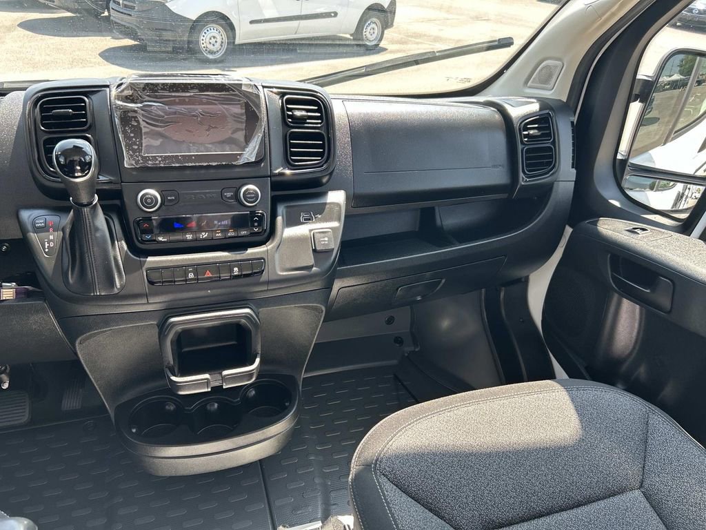 Used 2025 RAM ProMaster 2500 image 17