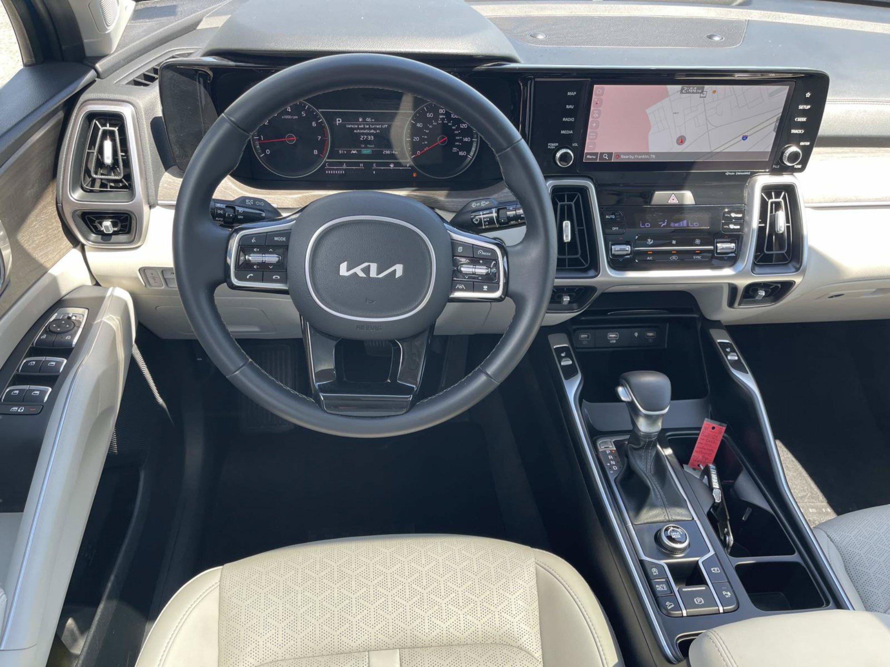 Used 2023 Kia Sorento EX w/ Panoramic Sunroof Package FWD image 14