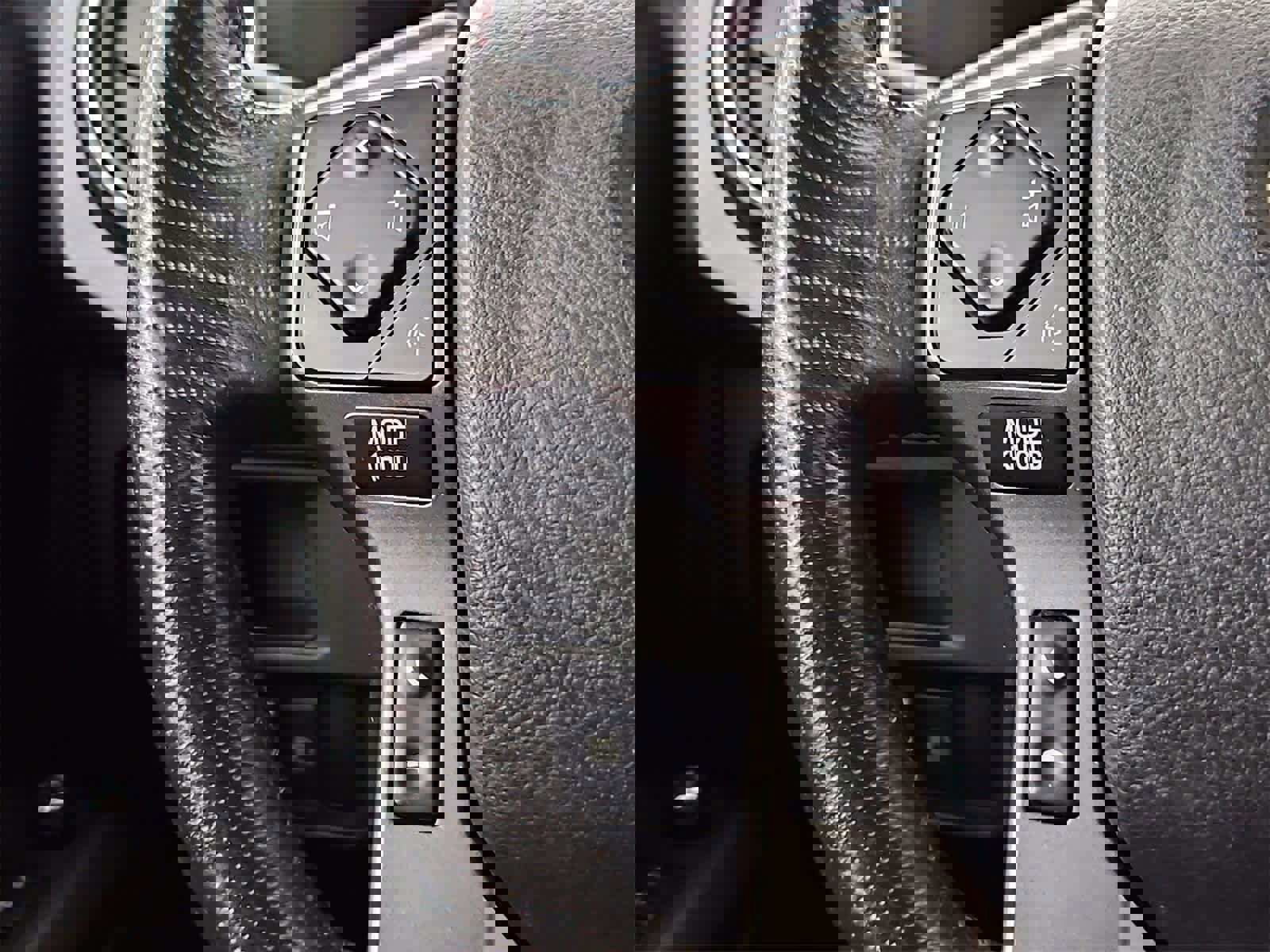 Used 2018 Toyota Tacoma TRD Off-Road image 23