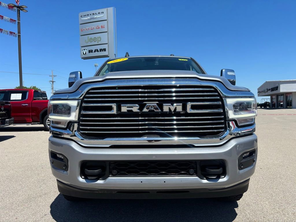 Used 2024 RAM 2500 Laramie AWD/4WD image 9
