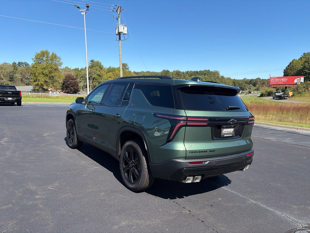 New 2027 Chevrolet Traverse LT w/ Midnight/Sport Edition AWD/4WD image 6