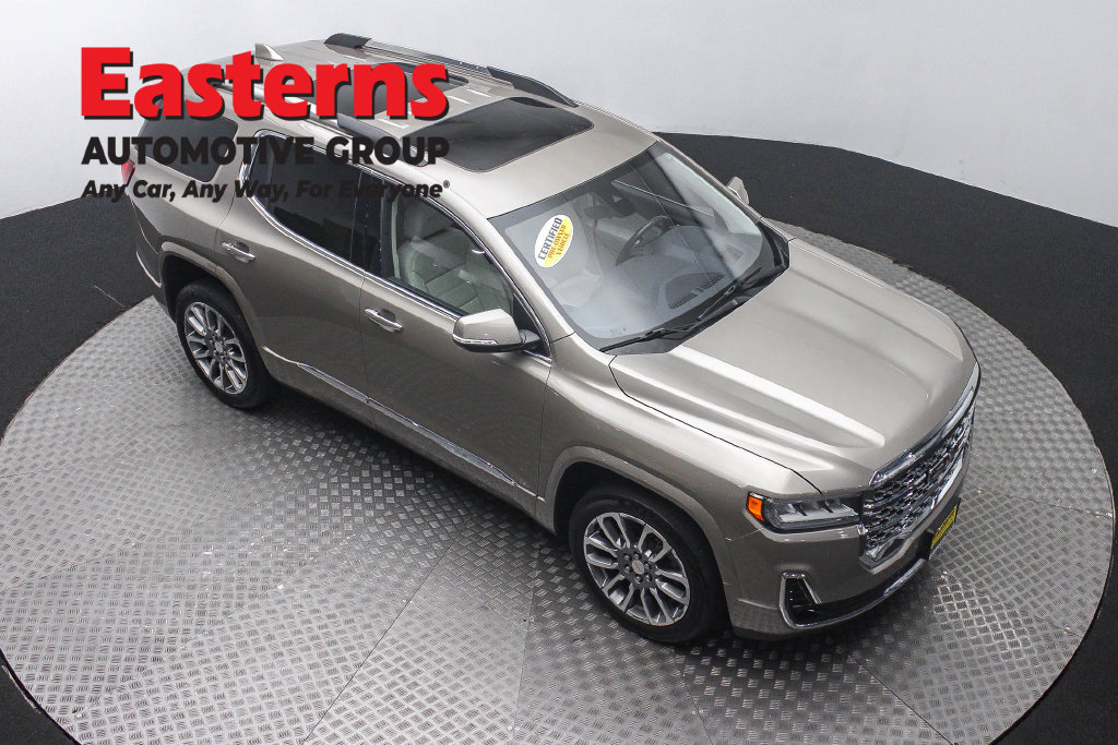 Used 2022 GMC Acadia Denali w/ Denali Technology Package AWD/4WD image 4