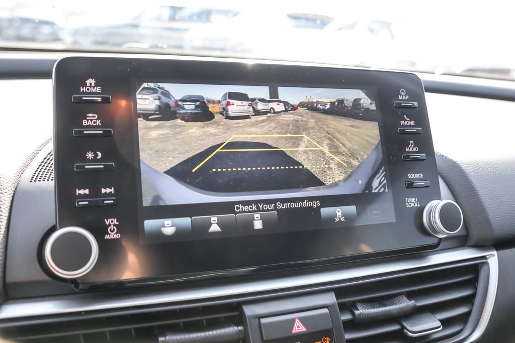 Used 2019 Honda Accord Touring image 7