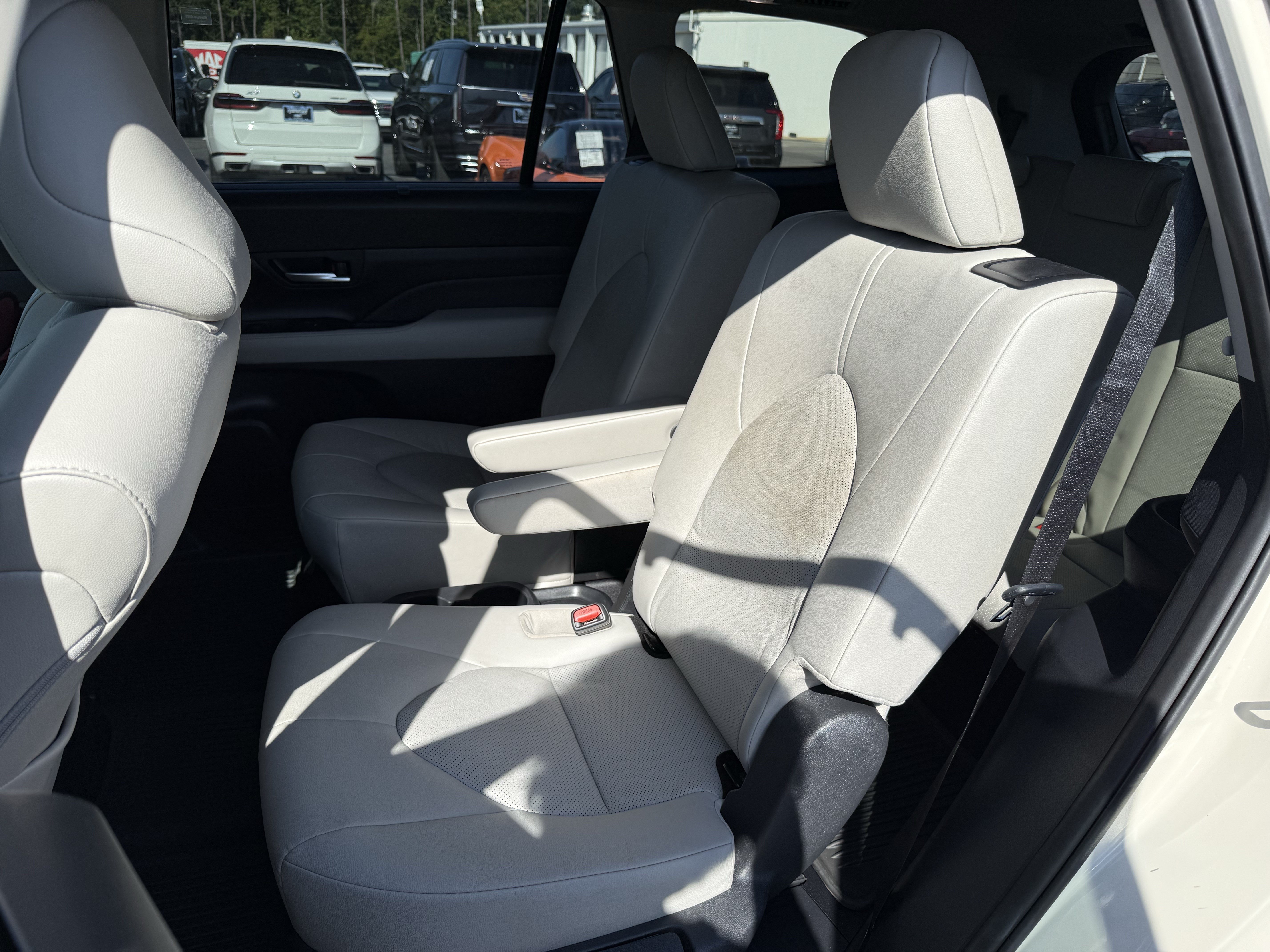 Used 2024 Toyota Grand Highlander FWD image 33