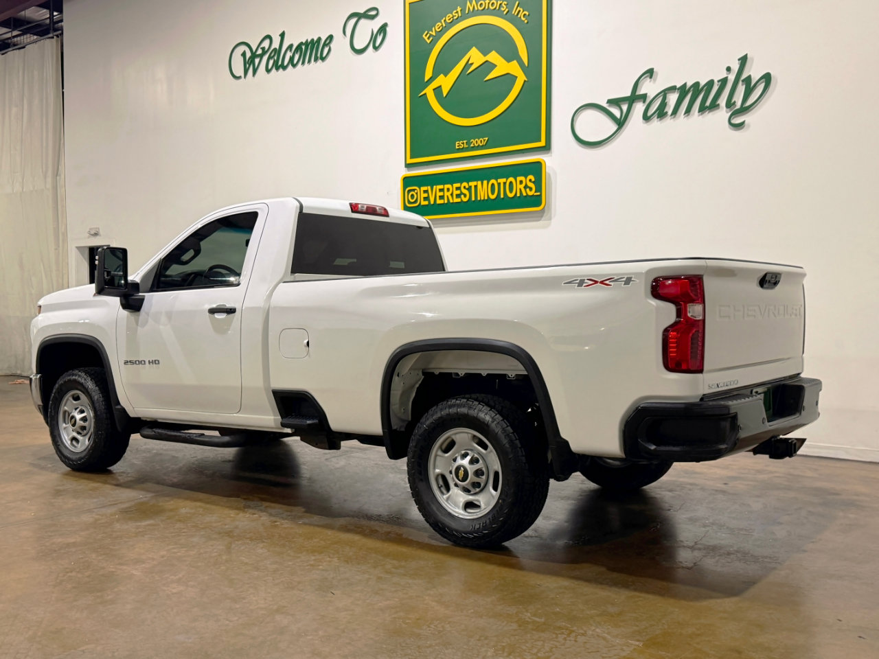 Used 2020 Chevrolet Silverado 2500 W/T w/ WT Convenience Package image 6