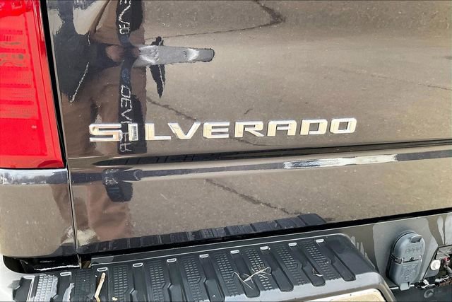 Used 2022 Chevrolet Silverado 1500 LT image 22