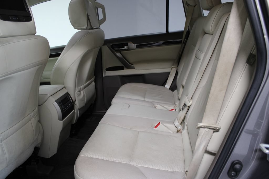 Used 2014 Lexus GX 460 w/ Premium Package AWD/4WD image 23