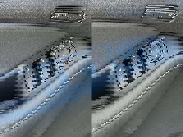 New 2024 Buick Enclave Avenir w/ Avenir Technology Package image 9