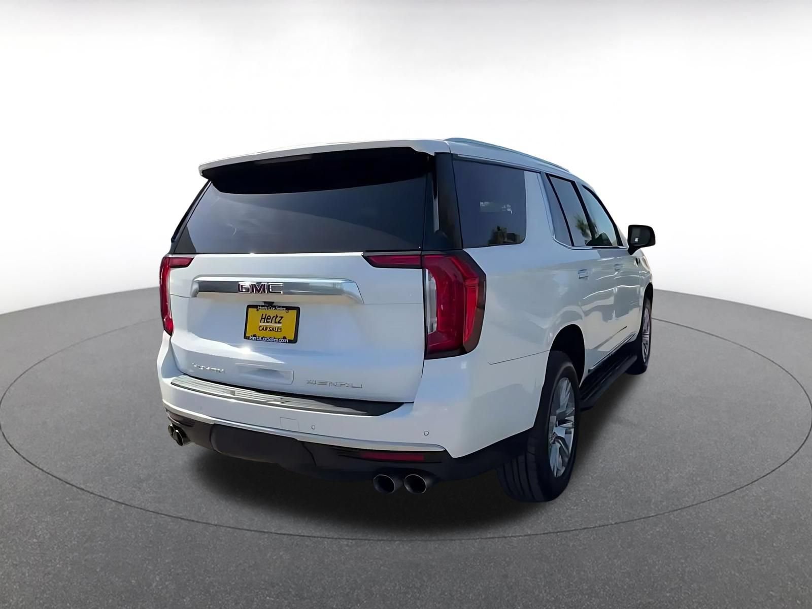 Used 2023 GMC Yukon Denali AWD/4WD image 13