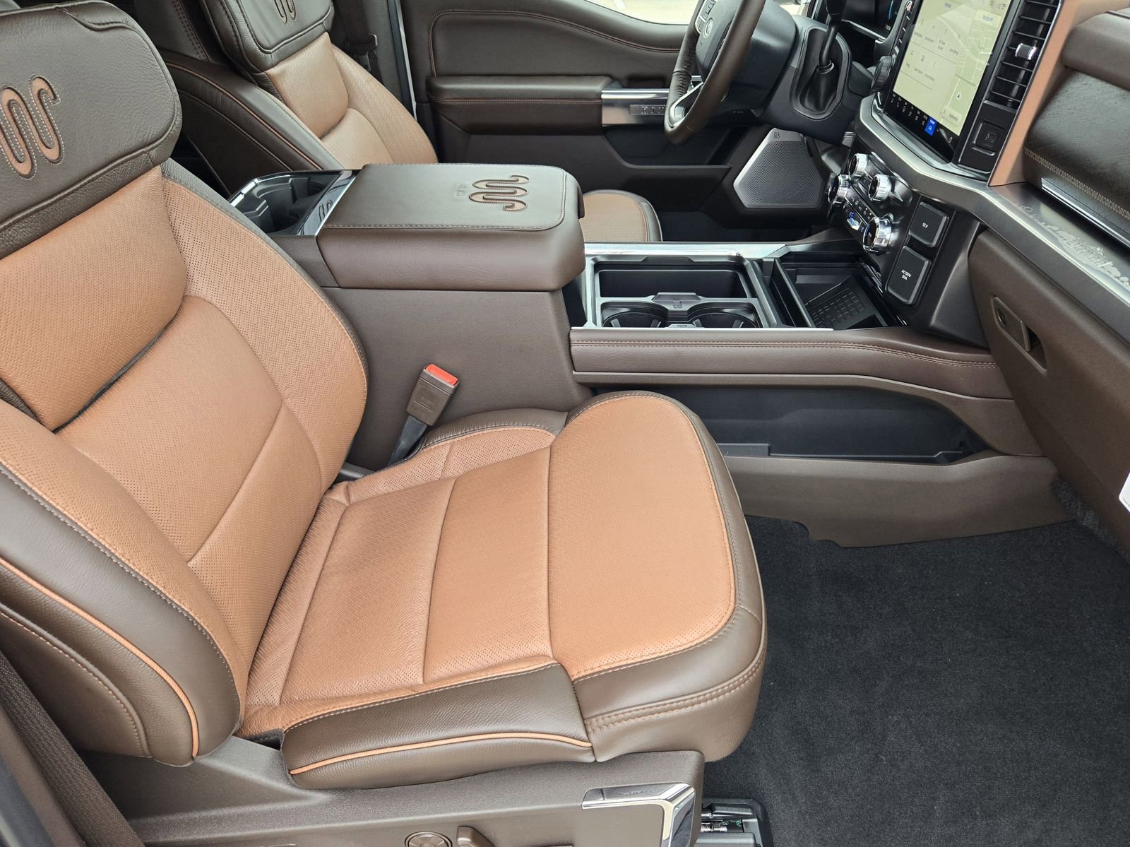 New 2026 Ford F350 King Ranch w/ Chrome Package image 18