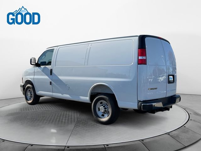 New 2025 Chevrolet Express 3500 w/ Driver Convenience Package image 3