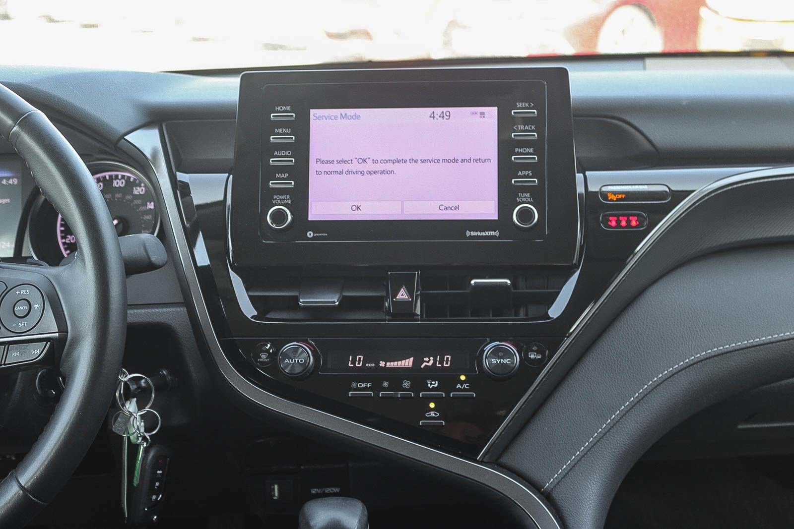 Certified 2024 Toyota Camry SE FWD image 14