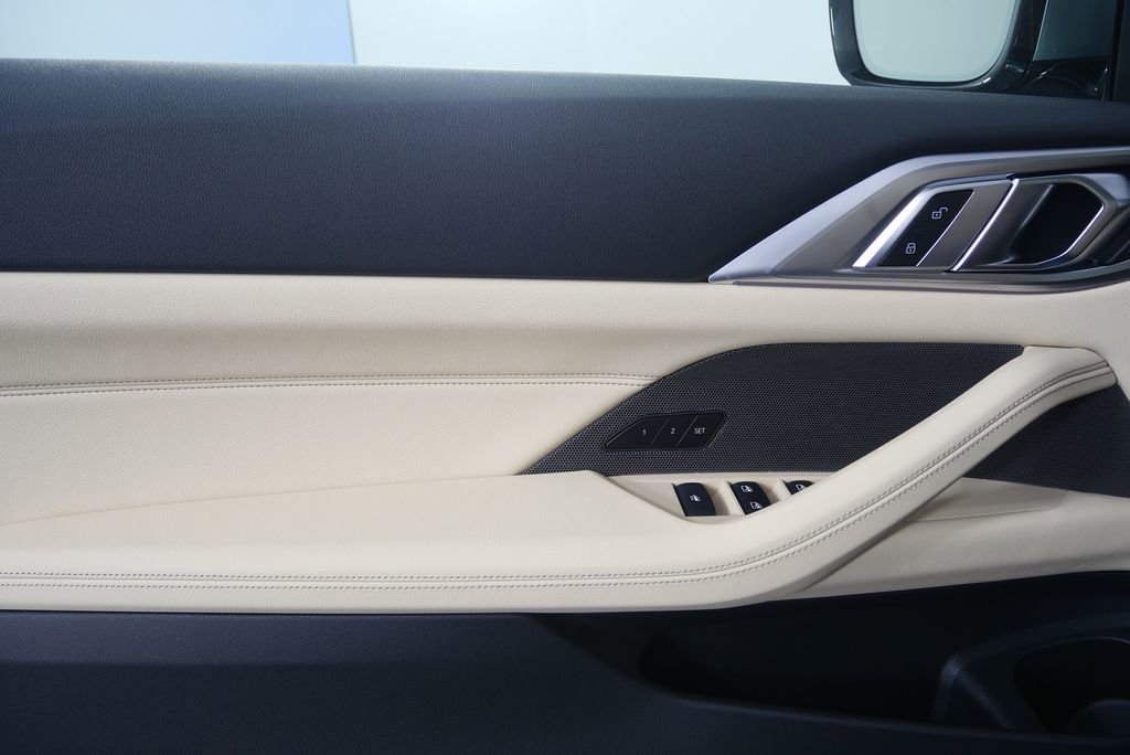 New 2026 BMW 430i Convertible w/ Premium Package image 9